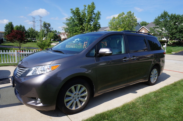 Just Relaxing With My Feet Up in My 2014 Toyota Sienna #SiennaDiaries ...