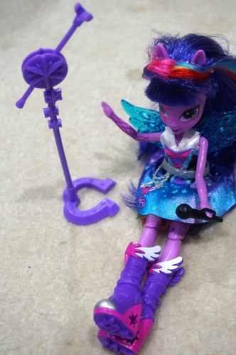 Toy review: My Little Pony Equestria Girls Rarity Doll - Money