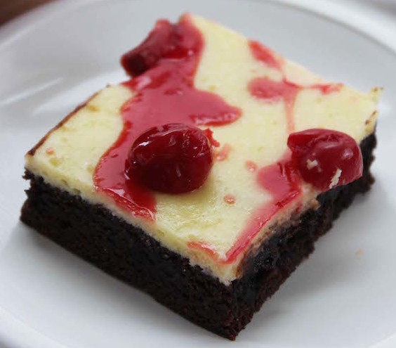 Cherry Cheesecake Brownies 4