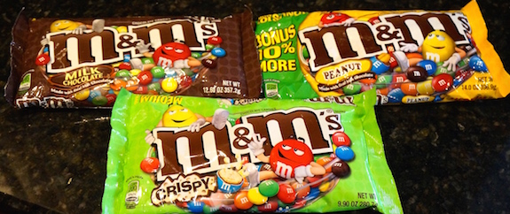 Snacking Sweet, Salty & Crispy With M&M'S® #Oscars #Ad - Mom and More