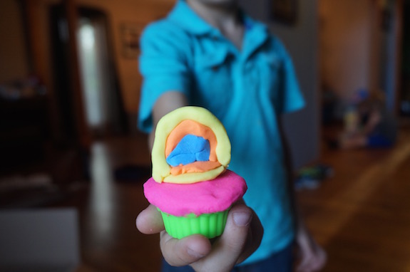 playdoh cupcake 3