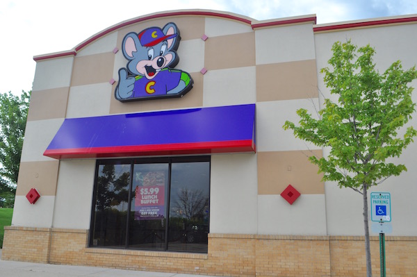 chuck e cheeses 3