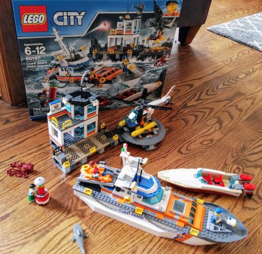 klippe syg kombination Building, Playing, Exploring & Floating With LEGO City Coast Guard  Headquarters #sponsored #LEGOCityAdventures - Mom and More